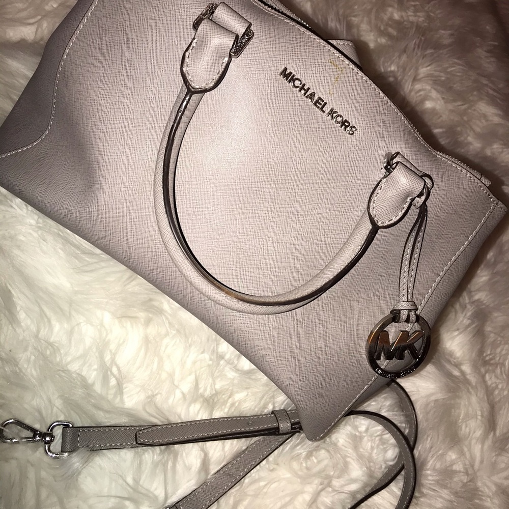 Michael Kors Hand Bag - Picture 9 of 9